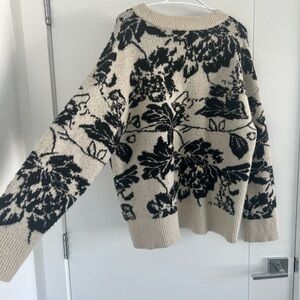 Suzy Shier Black and Cream Floral Sweater